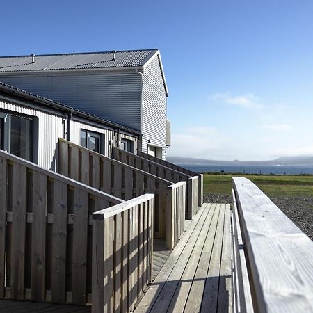 Urdartindur Guesthouse And Cottages Northurfjorthur Экстерьер фото