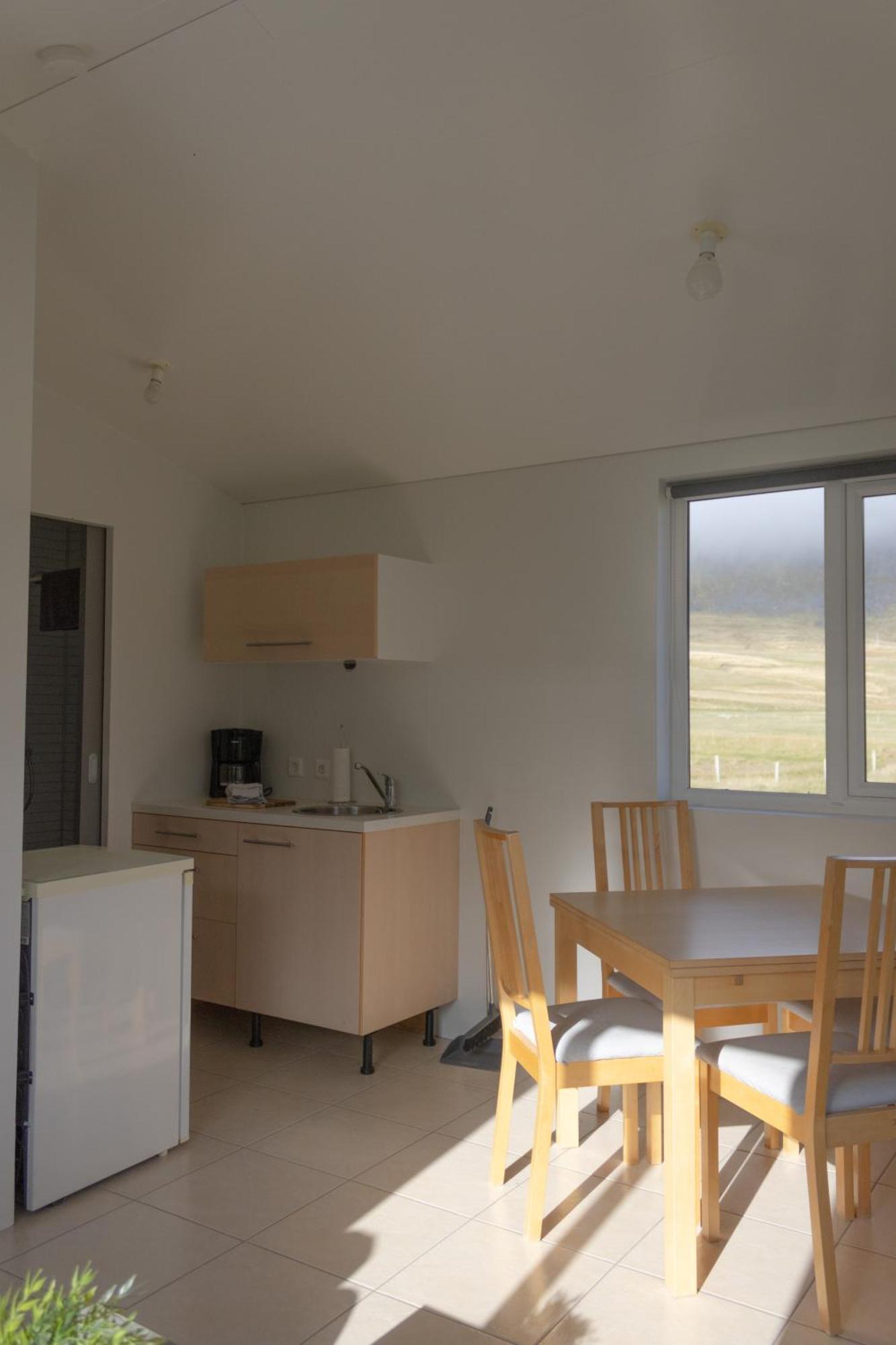 Urdartindur Guesthouse And Cottages Northurfjorthur Номер фото