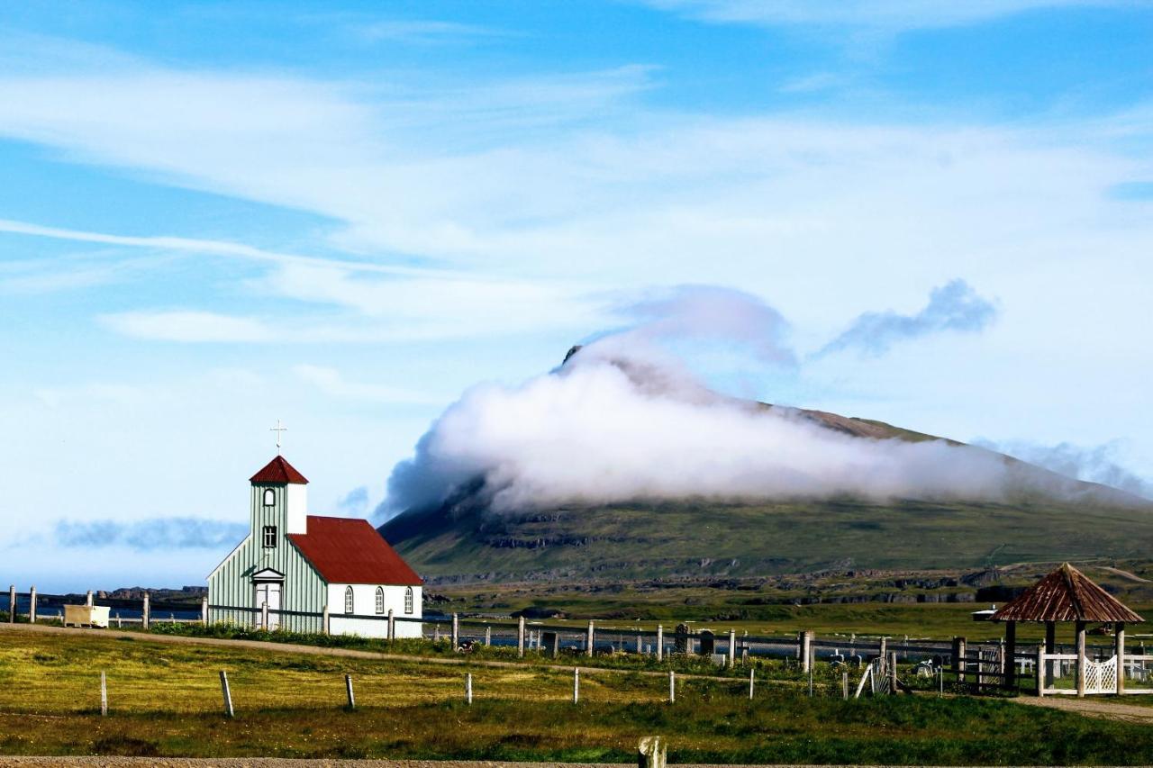 Urdartindur Guesthouse And Cottages Northurfjorthur Экстерьер фото
